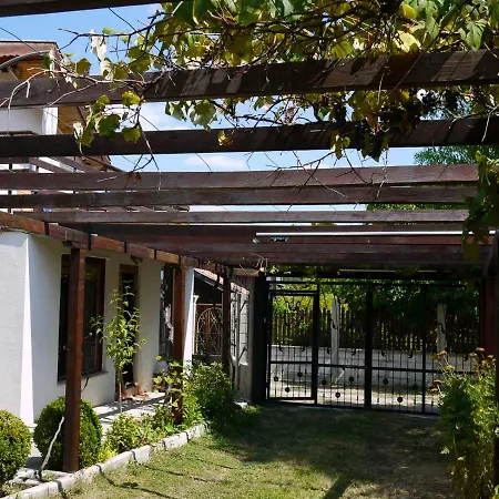 'Zhana Del Mar' Villa - Вила 