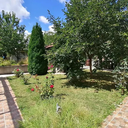 'Zhana Del Mar' Villa - Вила 